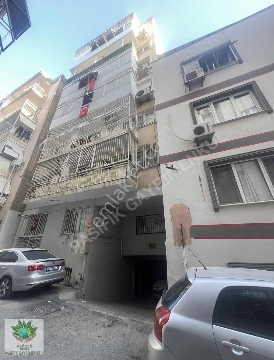 Pasifikten Karabağlar Vatanda 3+1 Asansörlü Kapalı Mutfak Daire