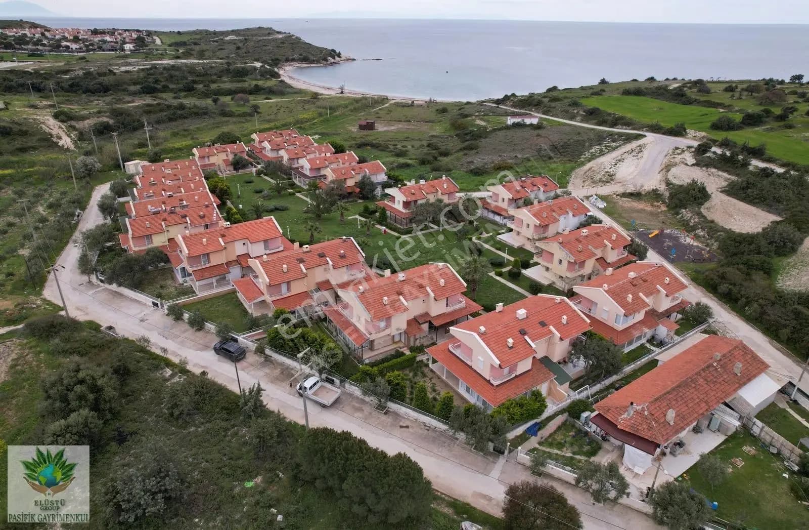 Pasifik'ten Çeşme Ovacık'ta Kiralık 3+1 Dubleks Villa
