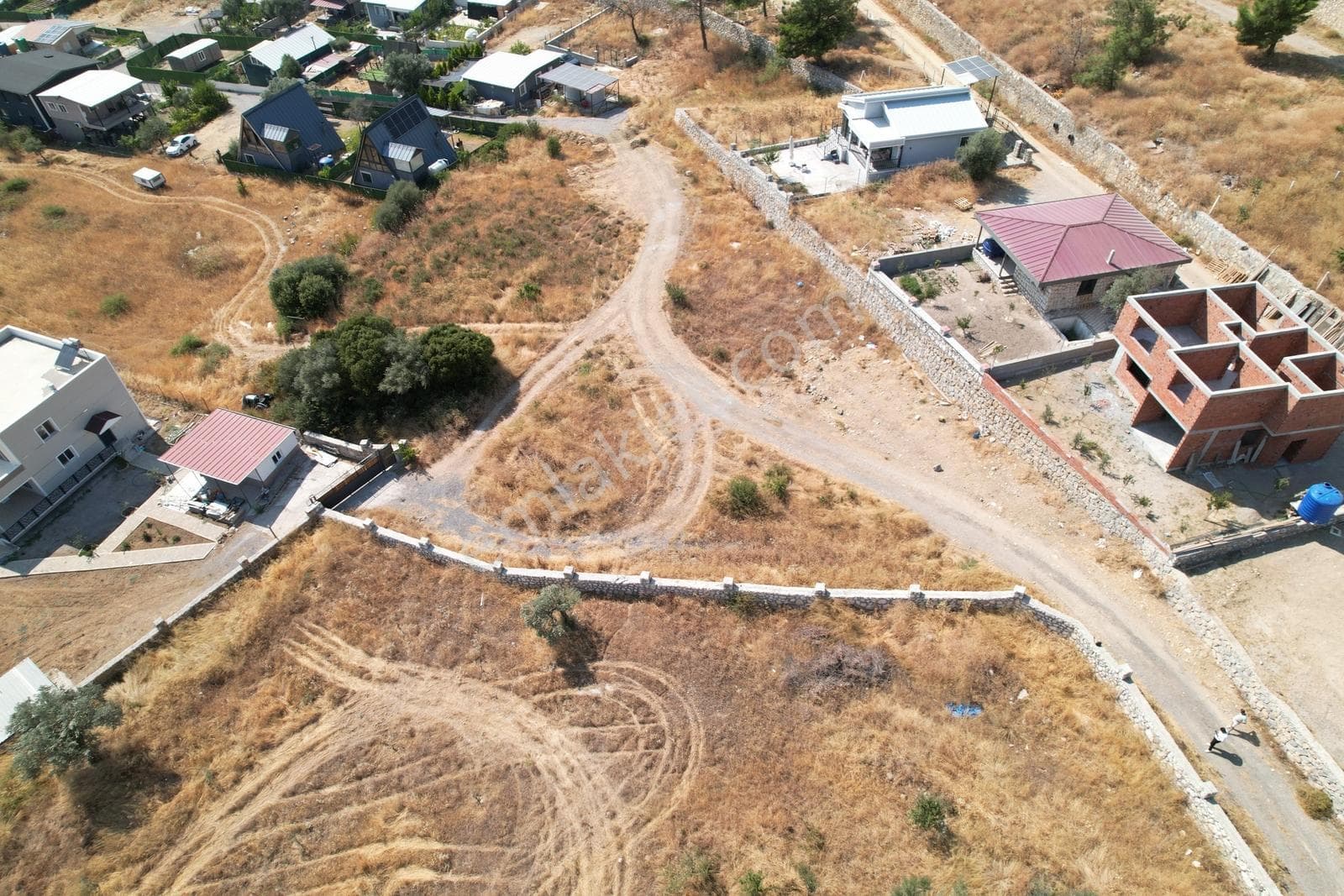 Pasifikten Buca Kaynaklarda 2.212 M² Tek Tapu Tarla
