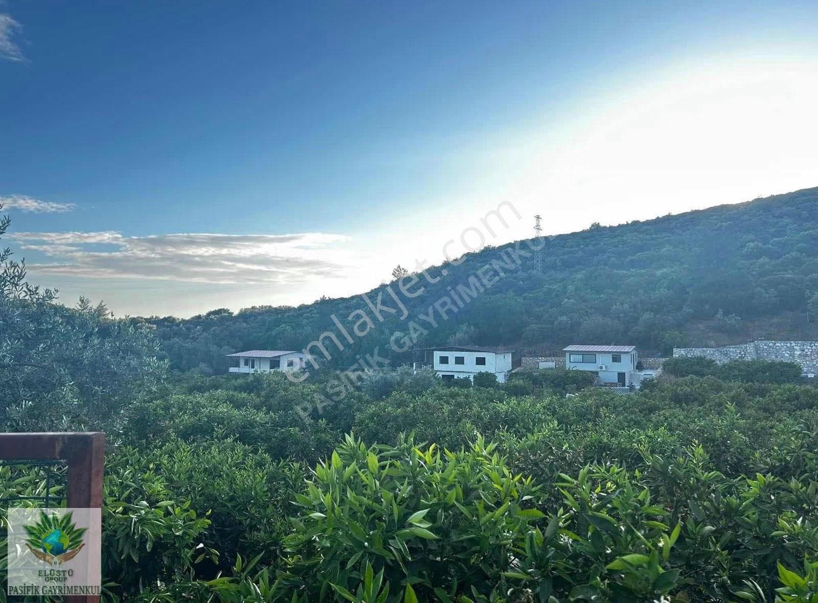Pasifikten Menderes Gümüldürde 521 M² Manzaralı Arazi